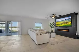 1033 Calico Pointe Cir, Groveland, FL 34736 - Photo 9