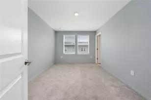2060 Viewfinder St, Kissimmee, FL 34758 - Photo 13