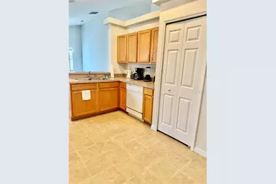 2668 Willow Glen Circle, Kissimmee, FL 34744 - Photo 5