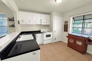 2631 Graduate Ct, Orlando, FL 32826 - Photo 7