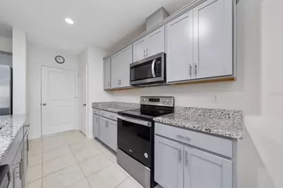 1349 Mirabella Cir, Davenport, FL 33897 - Photo 5