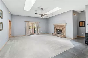 636 Adriane Park Cir, Kissimmee, FL 34744 - Photo 15