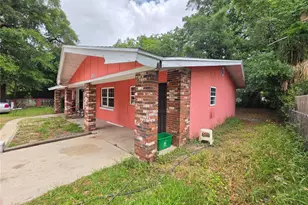 1215 NW 15th Ave, Ocala, FL 34475 - Photo 3
