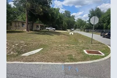 8324 Dawn Dr, Orlando, FL 32809 - Photo 5