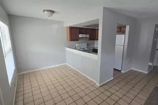 1802 Barton Dr, Kissimmee, FL 34741 - Photo 3