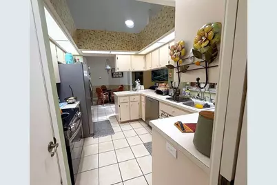 26912 Becker Court, Leesburg, FL 34748 - Photo 7