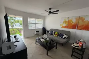 1710 McKinley St, Hollywood, FL 33020 - Photo 5