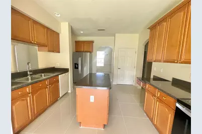 2370 Hinsdale Drive, Kissimmee, FL 34741 - Photo 11