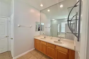 10142 Silmarien St, Orlando, FL 32825 - Photo 19