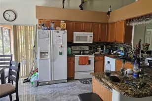 557 Eagle Ct, Kissimmee, FL 34759 - Photo 15