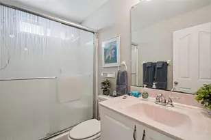 2563 Sheffield Dr, Deltona, FL 32738 - Photo 9