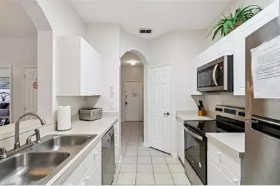 2304 Silver Palm Drive #103, Kissimmee, FL 34747 - Photo 9