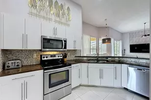 844 Montana Ave, Davenport, FL 33897 - Photo 15