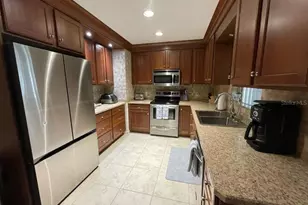 6015 Carlton Ave, Sarasota, FL 34231 - Photo 3