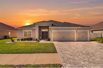 319 Travelers Creek Drive, Auburndale, FL 33823 - Photo 1