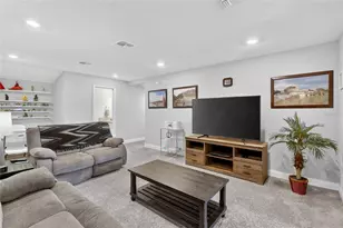 319 Travelers Creek Dr, Auburndale, FL 33823 - Photo 29