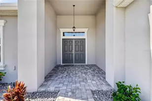 319 Travelers Creek Dr, Auburndale, FL 33823 - Photo 5