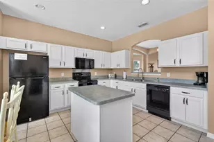 130 Saragossa Ave, Davenport, FL 33897 - Photo 15