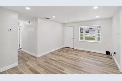 210 E Palm Street, Davenport, FL 33837 - Photo 5