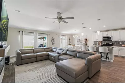 4230 Holstein Street, Saint Cloud, FL 34772 - Photo 3