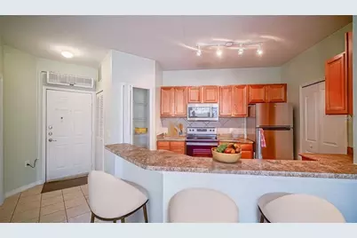 6157 Metrowest Boulevard #207, Orlando, FL 32835 - Photo 9
