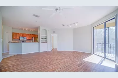 6157 Metrowest Boulevard #207, Orlando, FL 32835 - Photo 5