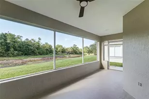 2002 Rocky Pointe Dr, Lakeland, FL 33813 - Photo 17