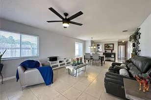 2506 Tobin Ct, Orlando, FL 32837 - Photo 9