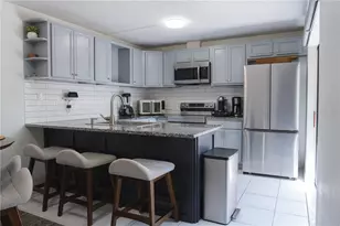 5349 Bamboo Ct, Orlando, FL 32811 - Photo 5