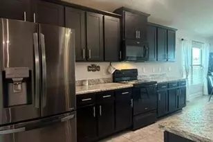 365 Citrus Pointe Dr, Davenport, FL 33837 - Photo 5