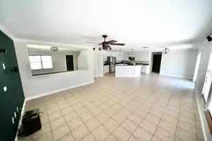 4621 Yellow Bay Dr, Kissimmee, FL 34758 - Photo 5