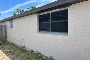 6301 Seabreeze Dr, Port Richey, FL 34668 - Photo 7