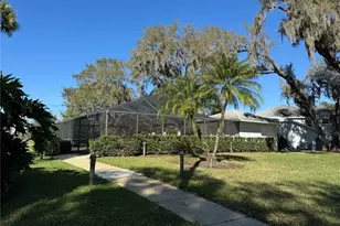 313 Eagle Ridge Dr, Davenport, FL 33837 - Photo 35