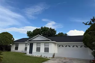808 Balsamwood Ln, Kissimmee, FL 34743 - Photo 1