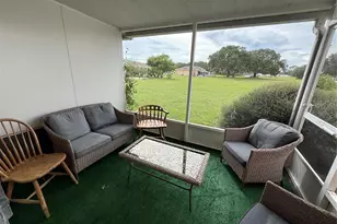 3421 Club Cir, Lakeshore, FL 33854 - Photo 13