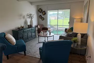 3421 Club Cir, Lakeshore, FL 33854 - Photo 7