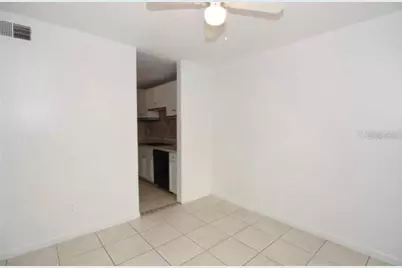 2332 Huntington Green Court #7, Orlando, FL 32839 - Photo 5