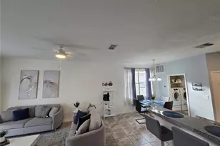 930 Oxford Dr, Davenport, FL 33897 - Photo 17