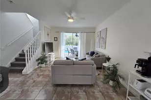 930 Oxford Dr, Davenport, FL 33897 - Photo 15