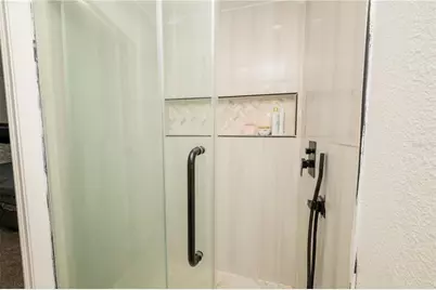 39736 Meadowood Loop, Zephyrhills, FL 33542 - Photo 23