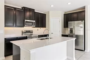 310 Citrus Pointe Dr, Davenport, FL 33837 - Photo 7