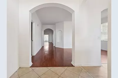 7055 Heatherbrook Drive, Lakeland, FL 33809 - Photo 3