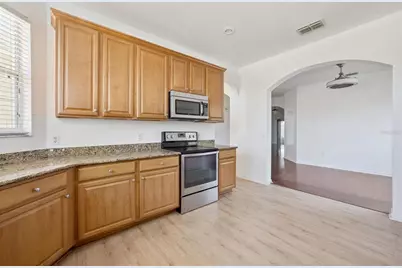 7055 Heatherbrook Drive, Lakeland, FL 33809 - Photo 11