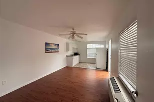 527 Caribbean Dr, Davenport, FL 33897 - Photo 5