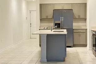 1204 Deepwater Cir, Eagle Lake, FL 33839 - Photo 5