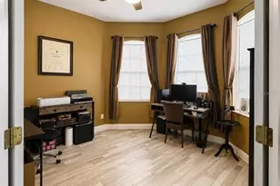 9880 Tivoli Chase Dr, Orlando, FL 32829 - Photo 21