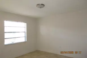 2112 Bahamas Ct, Kissimmee, FL 34741 - Photo 9