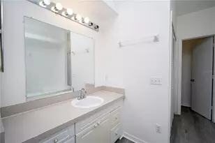 811 Orchid Dr, Davenport, FL 33897 - Photo 13