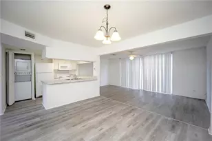 811 Orchid Dr, Davenport, FL 33897 - Photo 3