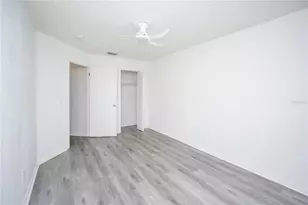 811 Orchid Dr, Davenport, FL 33897 - Photo 9